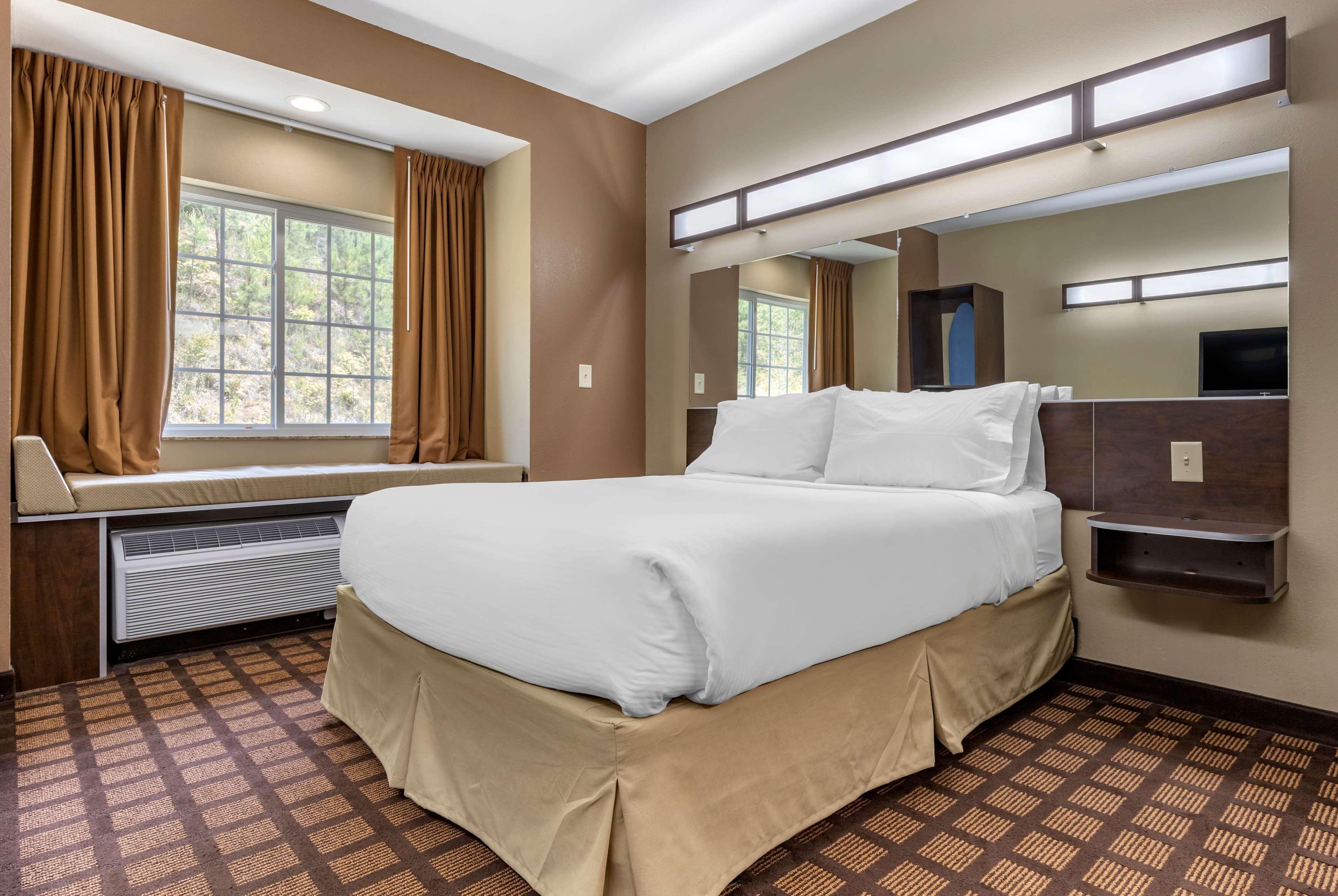 Microtel Inn & Suites Dillsboro/Sylva Eksteriør billede
