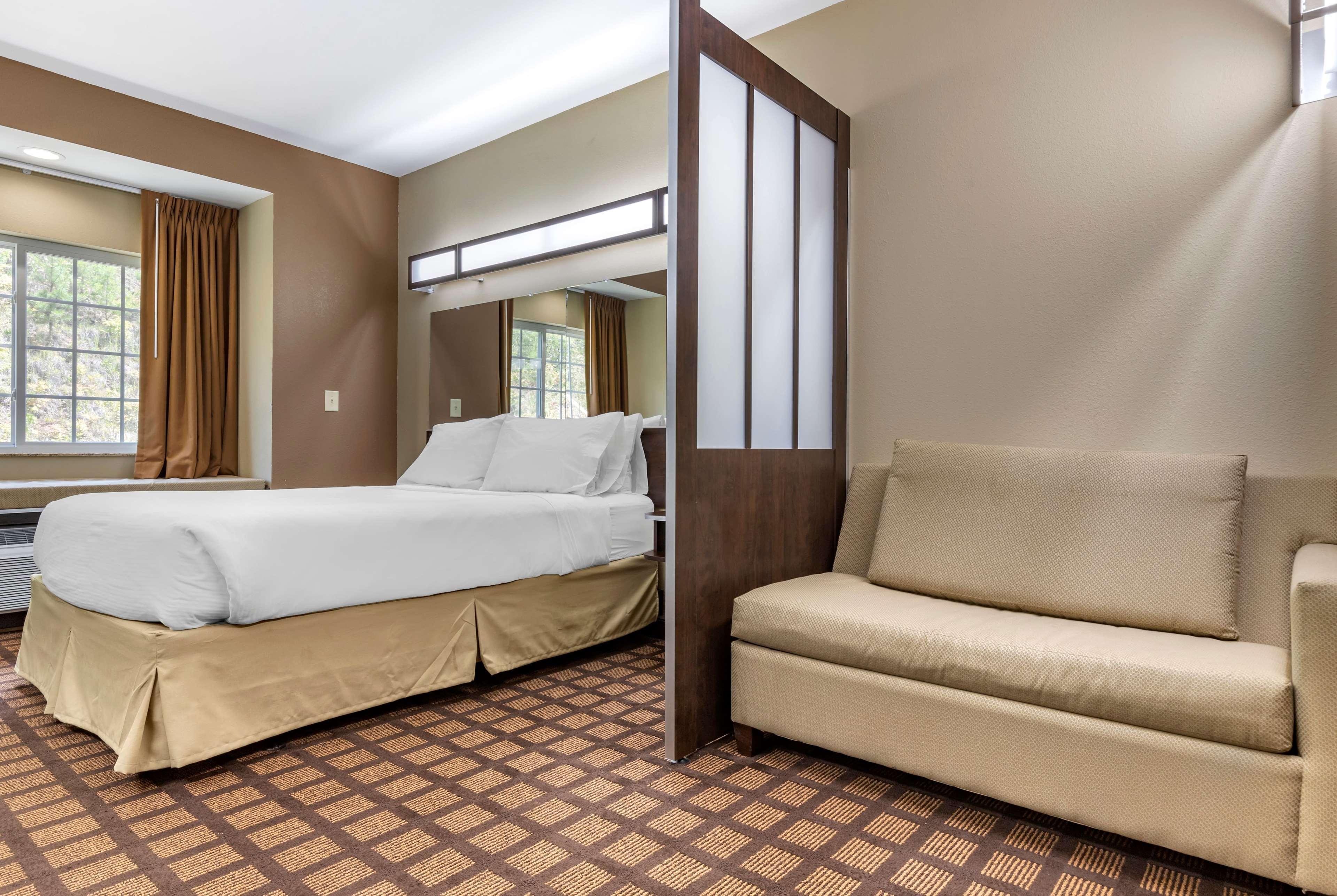 Microtel Inn & Suites Dillsboro/Sylva Eksteriør billede