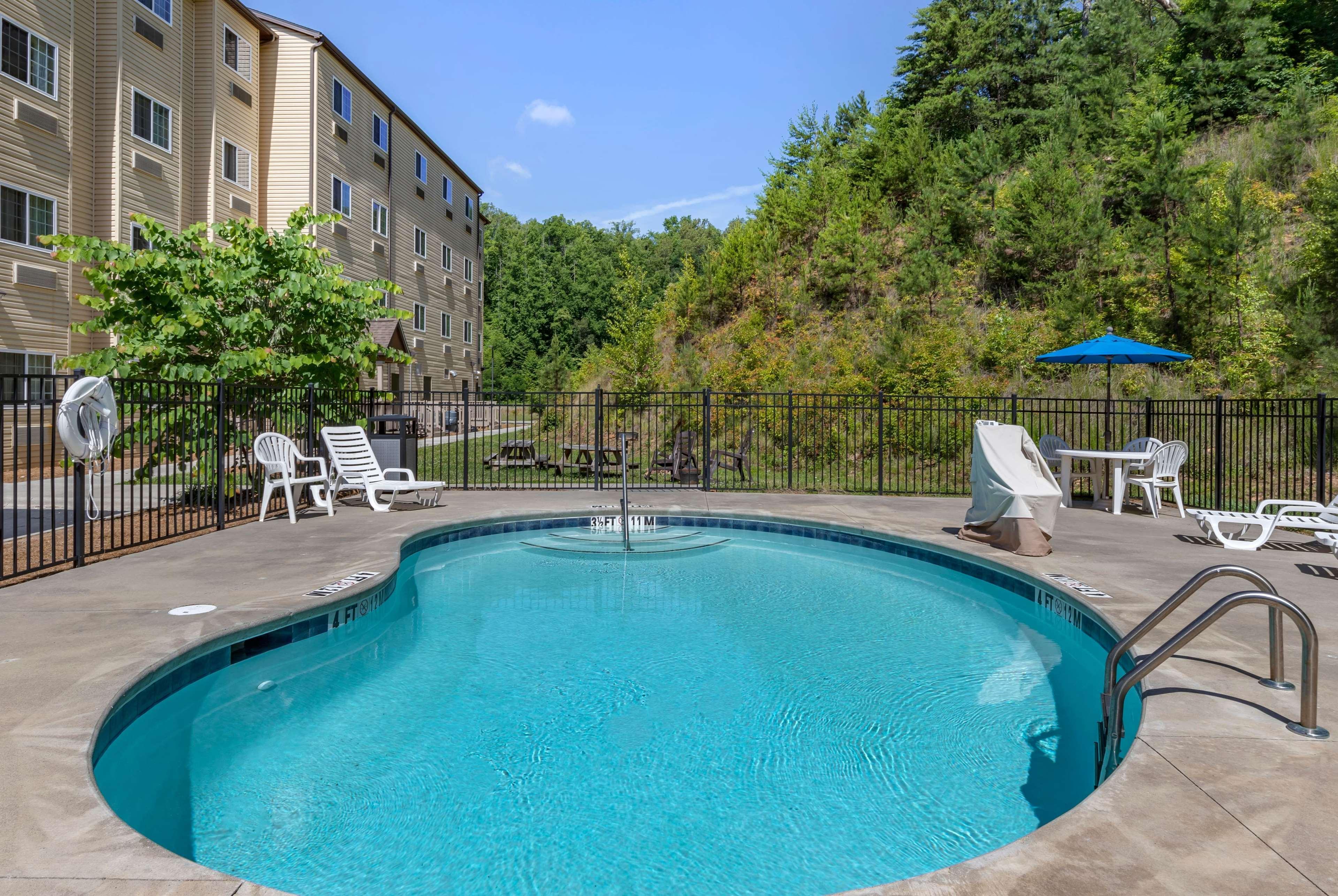 Microtel Inn & Suites Dillsboro/Sylva Eksteriør billede
