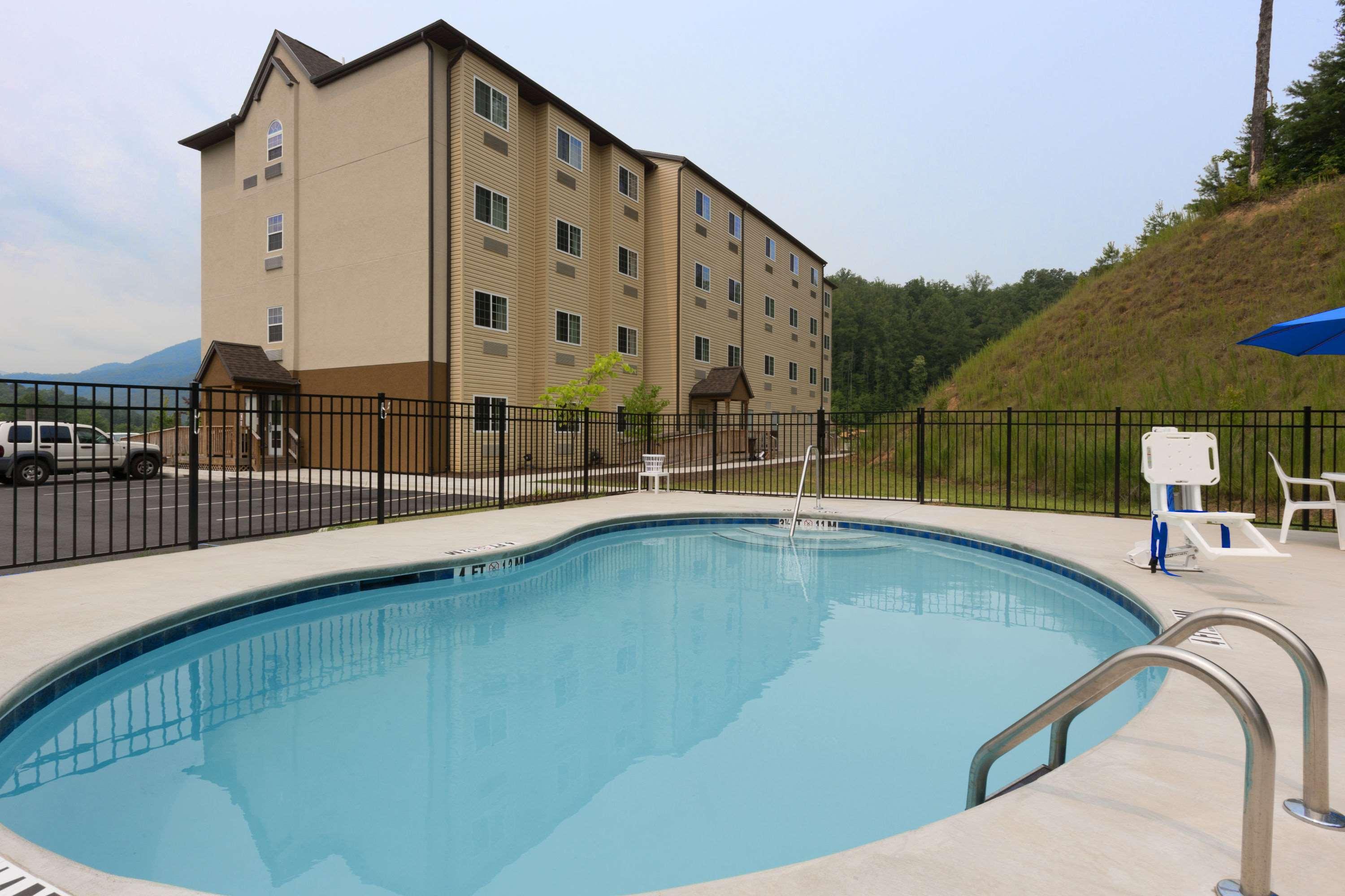 Microtel Inn & Suites Dillsboro/Sylva Eksteriør billede